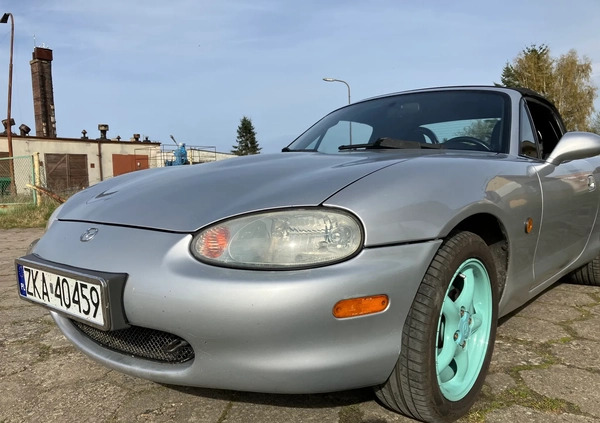 Mazda MX-5 cena 22000 przebieg: 242000, rok produkcji 1999 z Zbąszynek małe 596